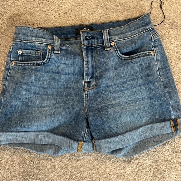 Mid Roll Short 7 For All Mankind - Picture 1 of 5